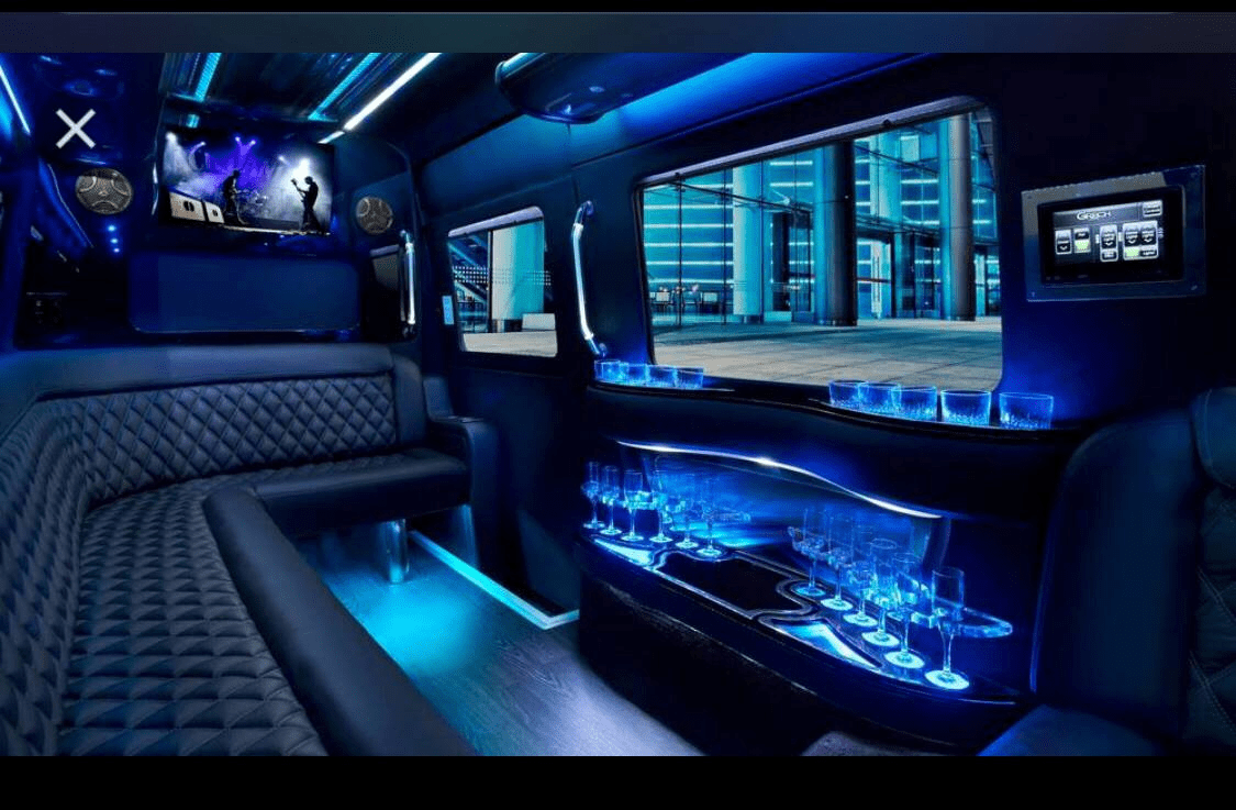 Click to Schedule limousine service Central Valley with Rockstar Limo 209.